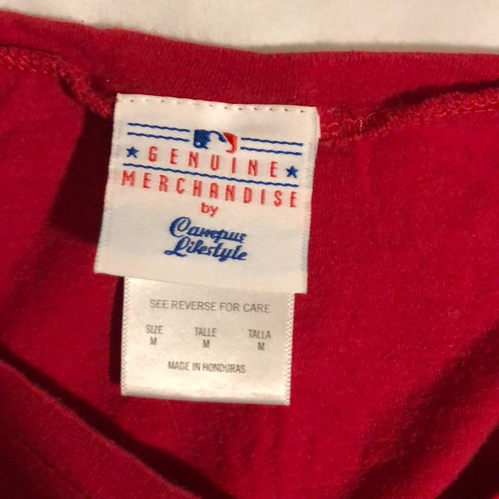 Cincinnati Reds top - Picture 2 of 2